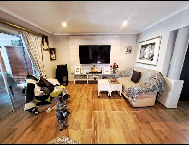 4 BEDROOM HOUSE FOR SALE IN HIGHVELD